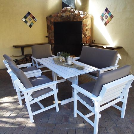 Kasa Nama Hotell Edgemead Exteriör bild